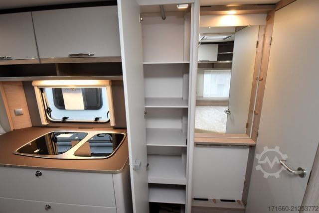 Wohnwagen BÜRSTNER Premio 455 TS Black Forest - 6.019 Euro sparen!