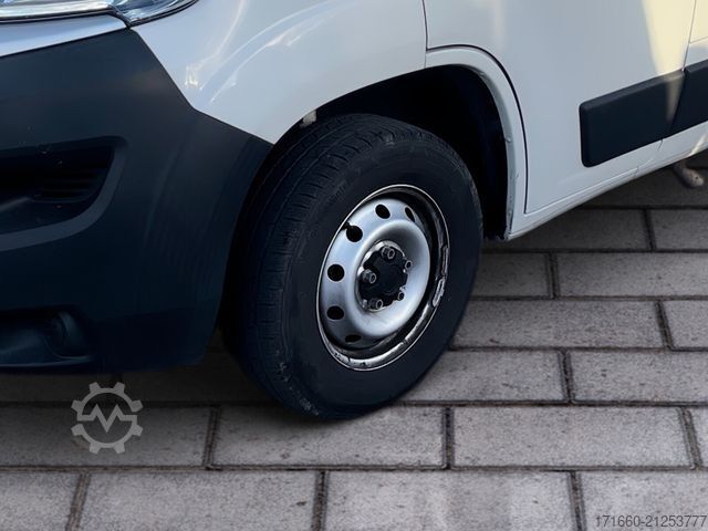 Kastenwagen Wohnmobil / Campervan BÜRSTNER Campeo C 540  + TV + MARKISE, NAVI+RFK