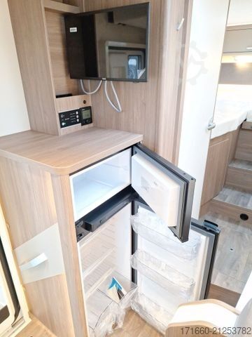 Teilintegriertes Wohnmobil CARADO Edition26 T Ford 447 Hubbett