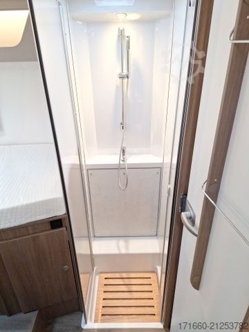 Teilintegriertes Wohnmobil CARADO Edition26 T Ford 447 Hubbett