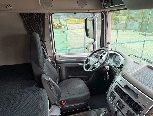 Standard tractor unit DAF XF 480 FT SSC 2X TANKS PARK AIRCO ONLY 732.000 K
