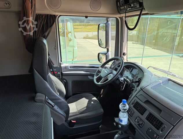 Standard tractor unit DAF XF 480 FTG SSC 6X2 TWINSTEER 760.000 KM PTO + HY
