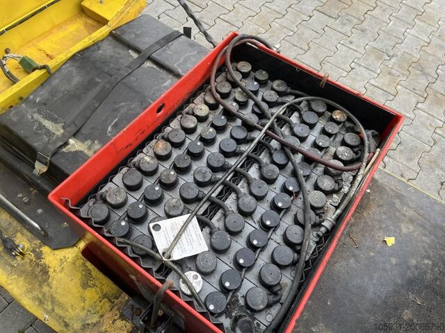 Tow Tractor Linde P50Z