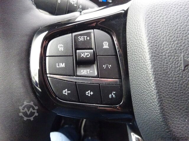 Feuerwehrfahrzeug FORD Tourneo Custom 136PS Autm. L2 Titanium MTW