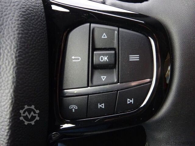 Feuerwehrfahrzeug FORD Tourneo Custom 136PS Autm. L2 Titanium MTW