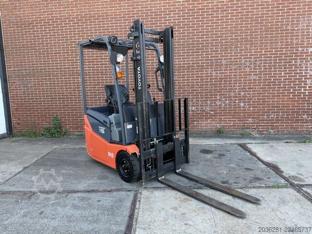 Elektro 3 Rad-Stapler Toyota 7FBEST15