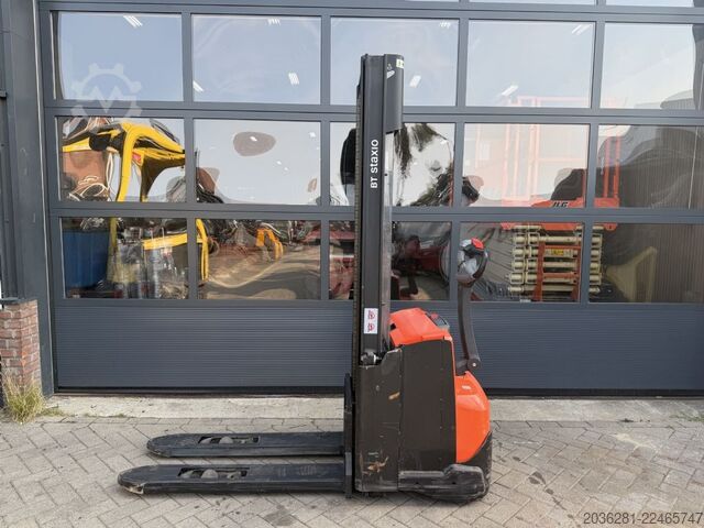 Hochhubwagen BT SWE 120L