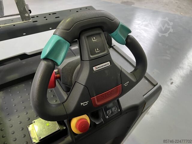 ECE 310 * Atex EX * 3G / Zone 2  !! NEW battery !! JUNGHEINRICH ECE 310 * Atex EX * 3G / Zone 2  !! NEW battery !!