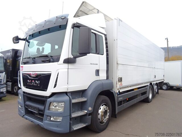 LKW mit Kofferaufbau MAN 26.360 TGS*Schwenkwand*20 Pal*Lift/Lenk*2 to LBW