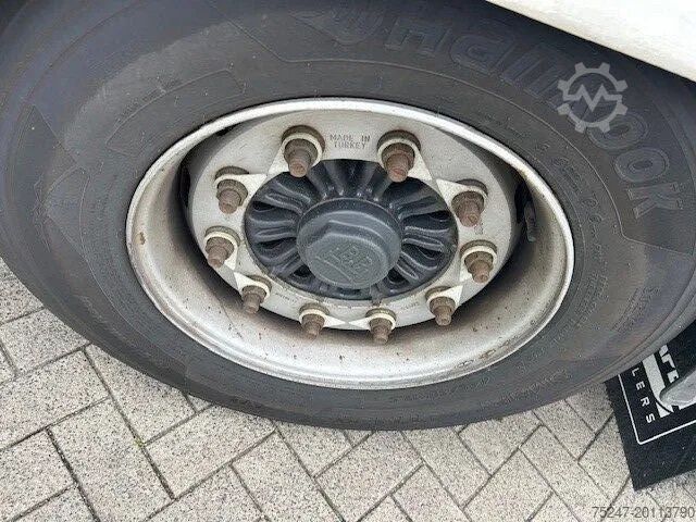 Moving floor Knapen Trailers K200 - 96m3 BPW