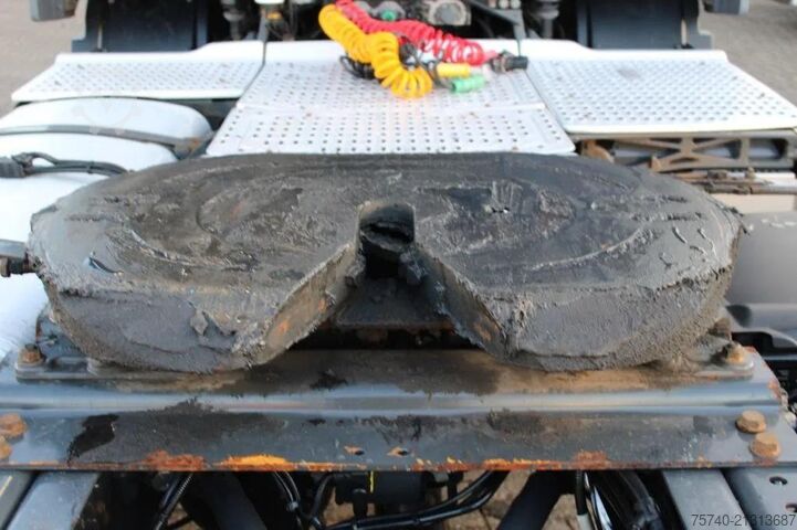 Standard tractor DAF CF 370 + EURO 6