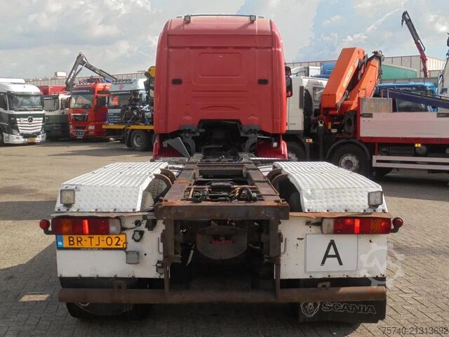 Chassis cab Scania R470 + 6X2 + PTO