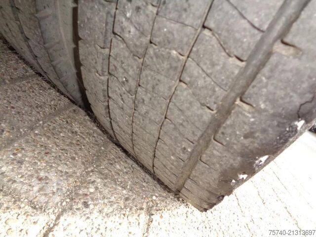 Schiebeplane Iveco Eurocargo 80EL21 Manual + Euro 6 + Dhollandia Lift