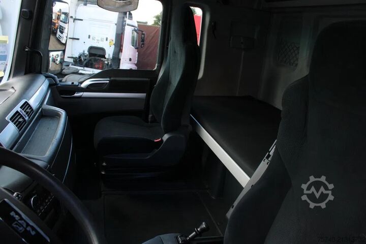 Standard tractor MAN TGX 18.440 + euro 5 + XXL