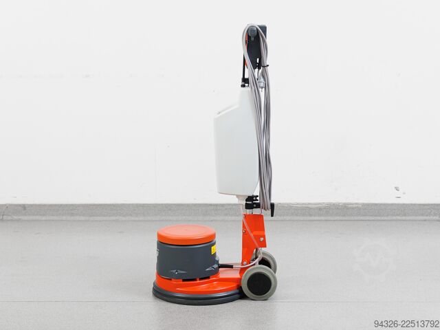 Hako Cleanserv SD 43/180 Hako Cleanserv SD 43/180 Ø430mm 180RPM 2019y