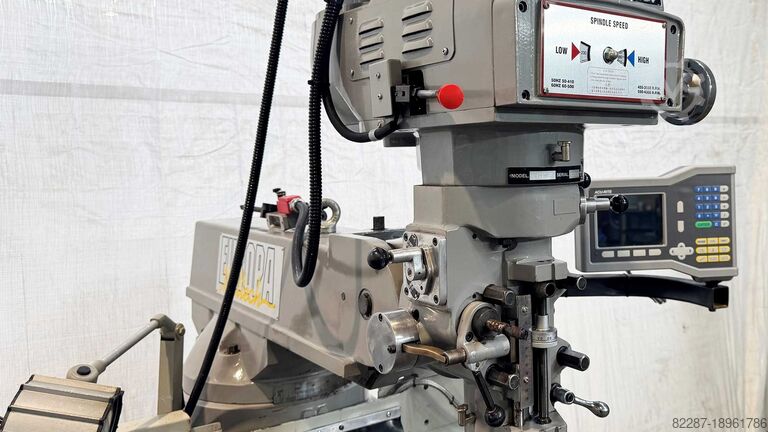 Milling machine Used Europa Milltech 2000 VS Turret Milling Machine