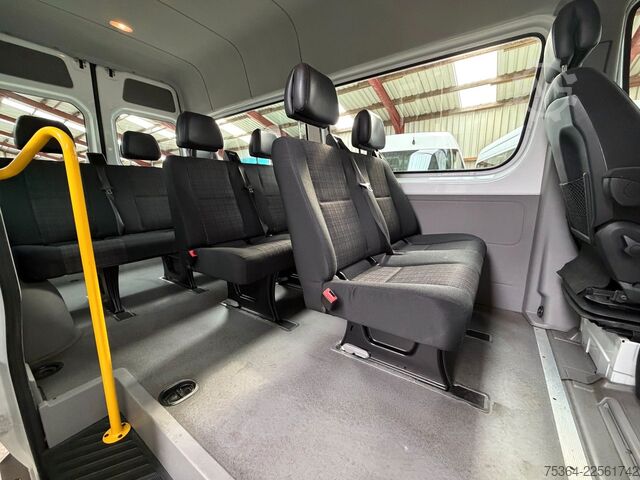 Kleinbus MERCEDES-BENZ Sprinter 314 Cdi 9Sitze Schiebetür Motor Defekt