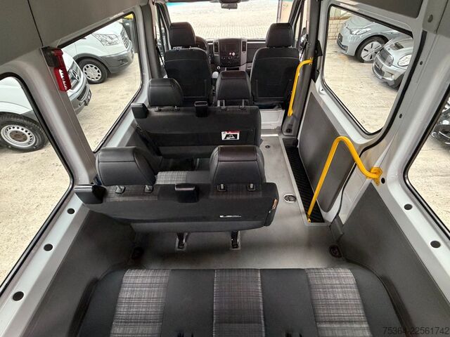 Kleinbus MERCEDES-BENZ Sprinter 314 Cdi 9Sitze Schiebetür Motor Defekt