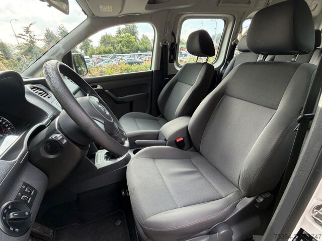 Kleinbus VW Caddy Maxi 1.6 Tdi 5 Sitze Rollstuhlrampe Klima