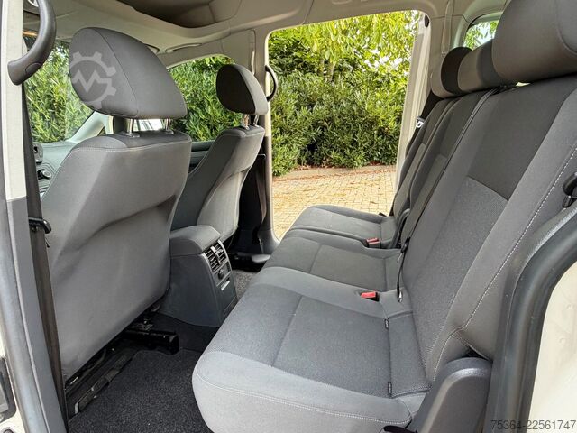 Kleinbus VW Caddy Maxi 1.6 Tdi 5 Sitze Rollstuhlrampe Klima