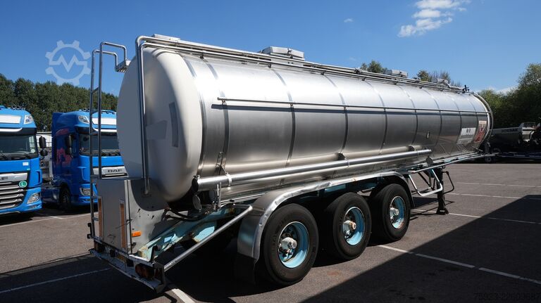 Lebensmitteltanker Pacton 3 axle food tank trailer 30.000ltr