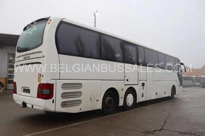 Motor coach MAN Lions Coach R09 / 13.3m / Lift / USB / Full Option