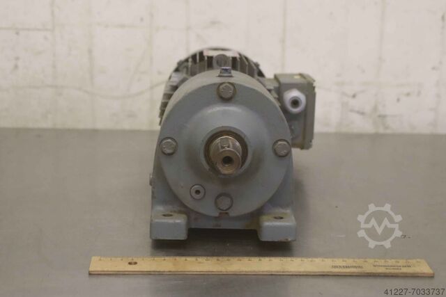 Gear motor 0.55 kW 110 rpm SEW Vector R40 DT80K-4