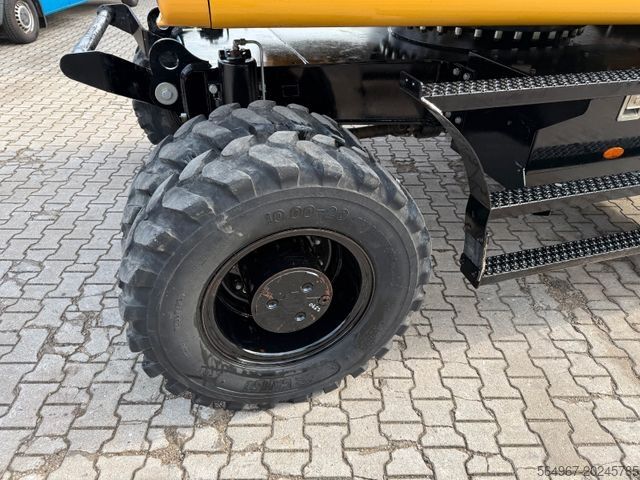 Mobile excavator CATERPILLAR M318 NEW GEN OQ65 ZS Klima 180° TOP