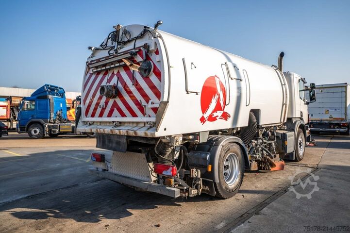 Kehrmaschine SCANIA P280 - SCHORLINGER OPTIFANT 70