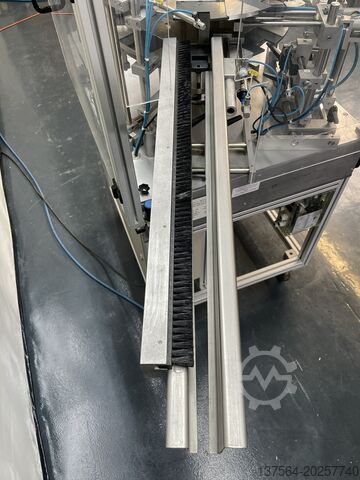 Vertical Cartoner Jakob & Wienmeier CK04-MH