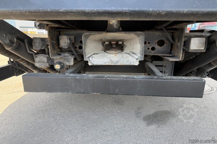 Box truck Renault Midlum 280.16 Koffer/HB Motorschaden / Swiss-Vehicle