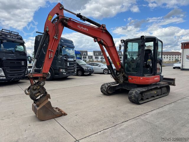 Mini excavator KUBOTA KX057-4 * SCHWENKBARE SCHNELLWECHSLER *