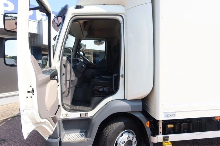 Box body DAF LF 210 Bakwagen + Dhollandia klep 1500 kg