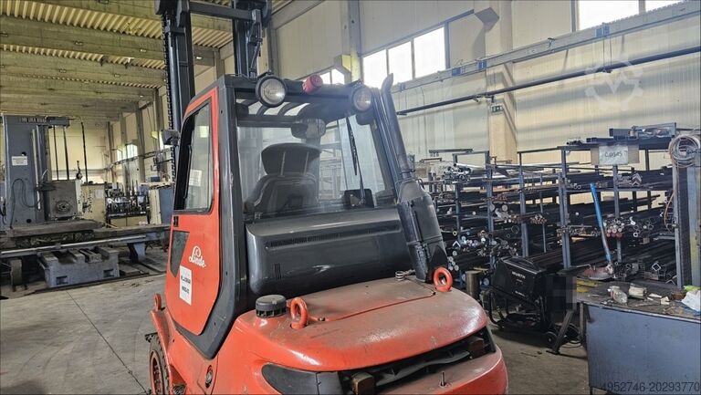 4-Rad-Gabelstapler Linde H40D-03