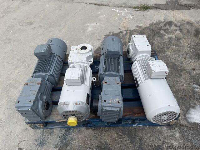 Elektromotor SEW-EURODRIVE KH67 DV132S4 5.5kW