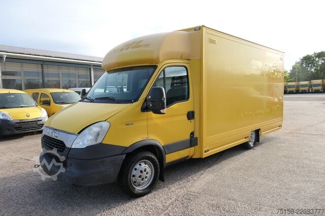 Transporter mit Koffer iveco Daily 35 S11 C30C AUTOMATIK KAMERA Regale LUFT DURCHGANG EURO-5 CoC