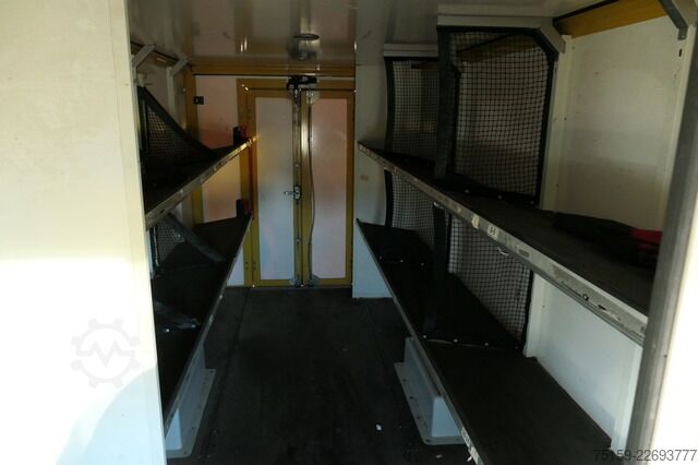 Transporter mit Koffer iveco Daily 35 S11 C30C AUTOMATIK KAMERA Regale LUFT DURCHGANG EURO-5 CoC