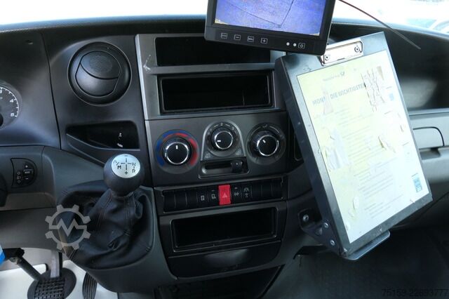 Transporter mit Koffer iveco Daily 35 S11 C30C AUTOMATIK KAMERA Regale LUFT DURCHGANG EURO-5 CoC