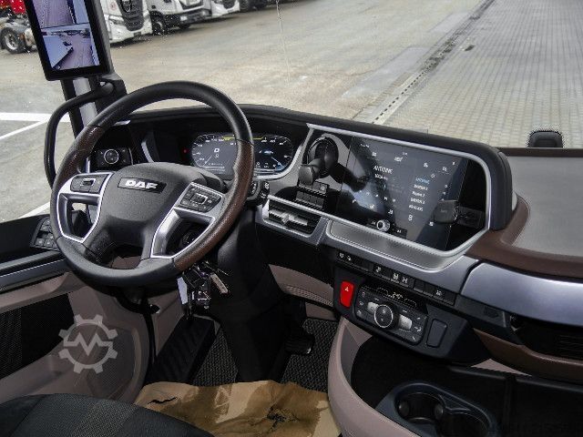 Standard SZM DAF XG+ 480 FT + LUFT/LUFT + 1105l TANKS + FULL SPOILE