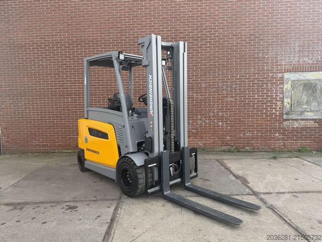 Elektro 4 Rad-Stapler Jungheinrich EFG 435
