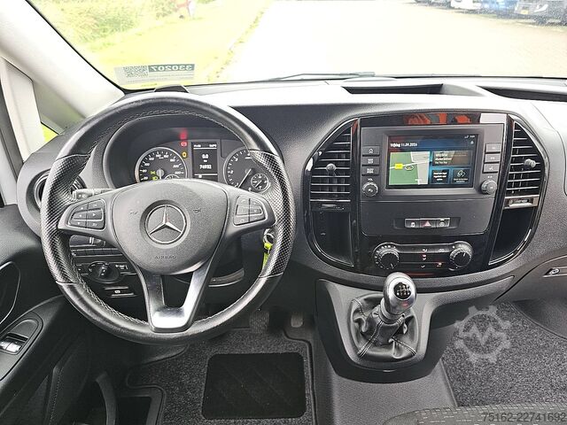 Hochdachkombi MERCEDES-BENZ VITO 110 L2 Airco Carplay !