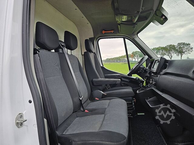 Koffer RENAULT MASTER T35 ac camera EURO6