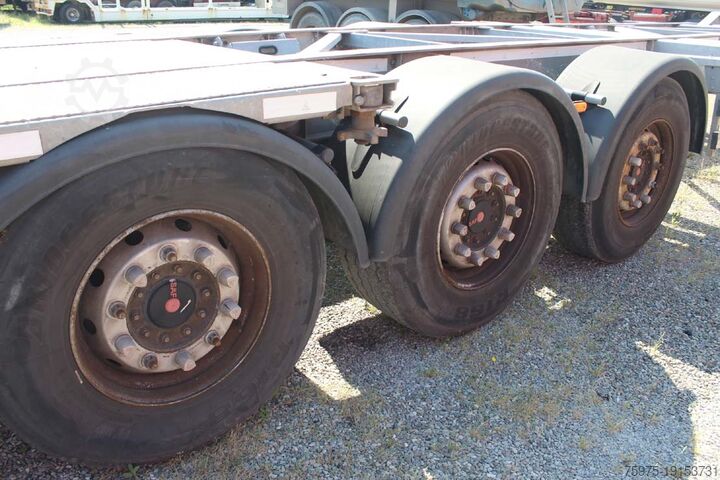 Sattelauflieger mit Wechselbrücke Lecitrailer semirimorchio portacontainer usato fisso