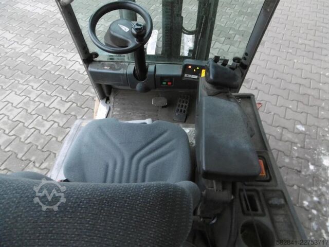 Electric 3-wheel forklift JUNGHEINRICH EFG 218 GE120-330ZZ