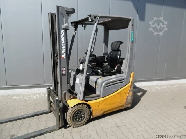 Elektro-Gabelstapler 3-Rad JUNGHEINRICH EFG 215 GE115-310 ZZ