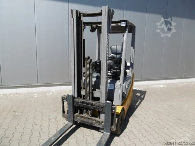 Elektro-Gabelstapler 3-Rad JUNGHEINRICH EFG 215 GE115-310 ZZ