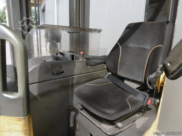 Schubmaststapler ATLET UNS200DTFVXE675