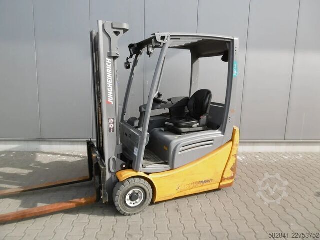Electric 3-wheel forklift JUNGHEINRICH EFG 216K GE115-310ZZ