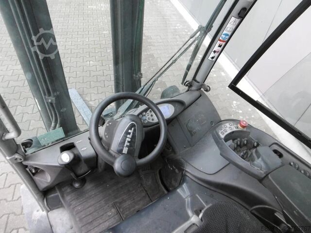 Electric 4-wheel forklift STILL RX 60-30 / 6323
