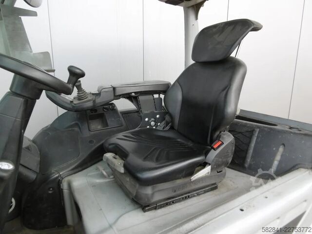 Electric 4-wheel forklift STILL RX 60-25 / Container